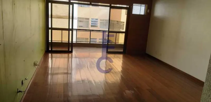 Foto 1 de Apartamento com 4 Quartos à venda, 180m² em Tijuca, Rio de Janeiro