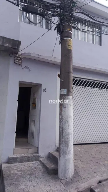 Foto 1 de Casa com 1 Quarto para alugar, 80m² em Vila Zat, São Paulo