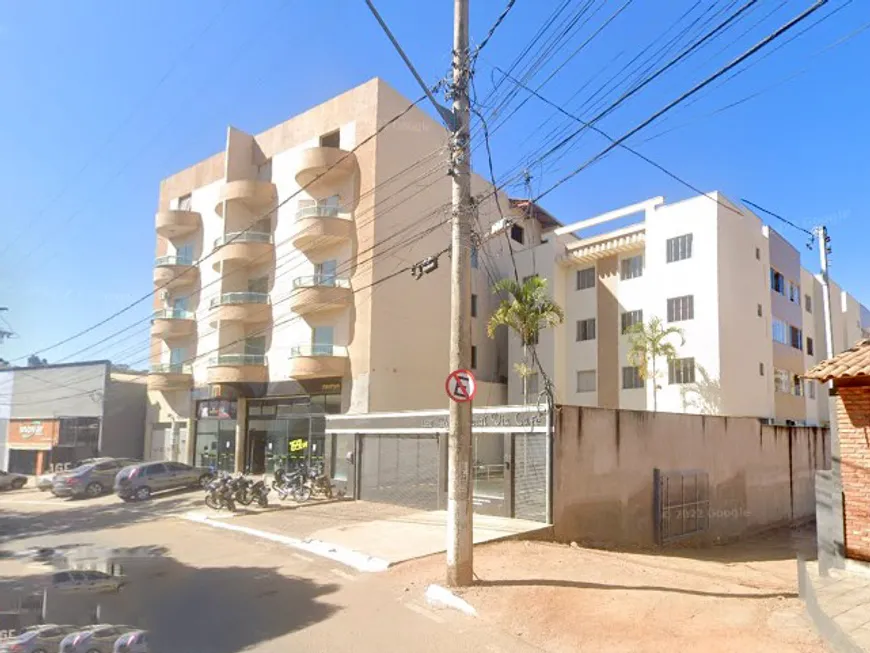 Foto 1 de Prédio Residencial à venda, 300m² em Dário Grossi, Caratinga