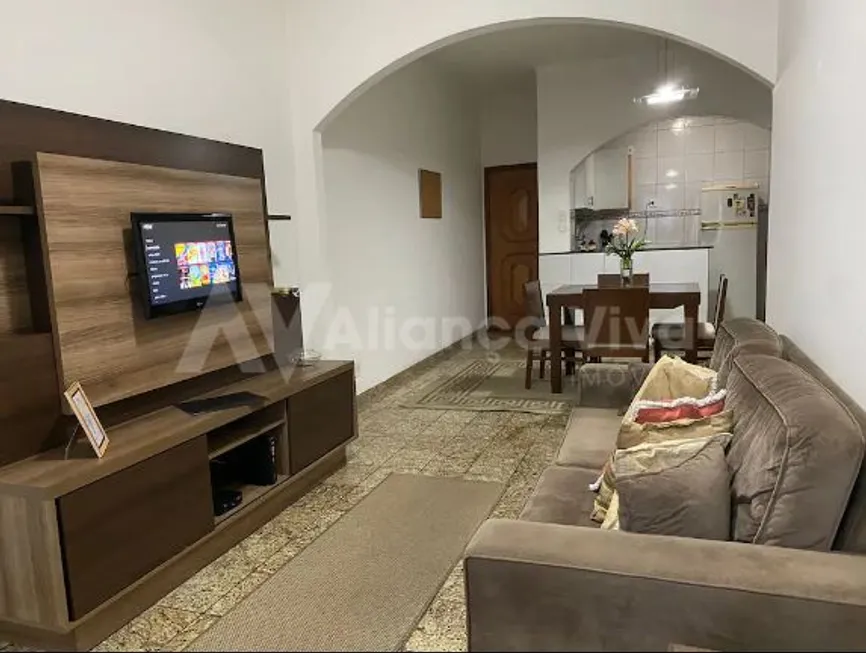 Foto 1 de Apartamento com 2 Quartos à venda, 75m² em Copacabana, Rio de Janeiro