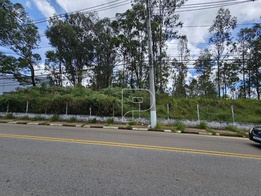 Foto 1 de Lote/Terreno à venda, 3800m² em Paisagem Renoir, Cotia