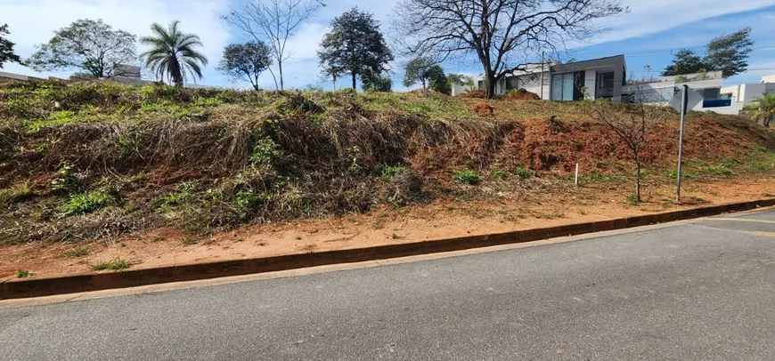 Foto 1 de Lote/Terreno à venda, 550m² em Portal Do Sol, Contagem