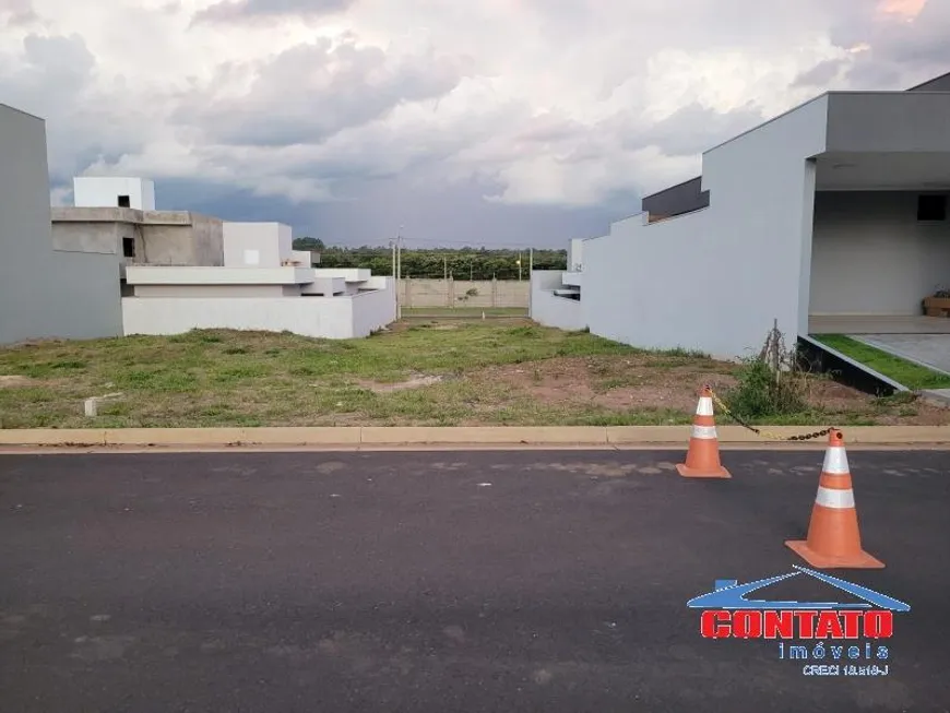 Foto 1 de Lote/Terreno à venda, 275m² em Jardim Embare, São Carlos