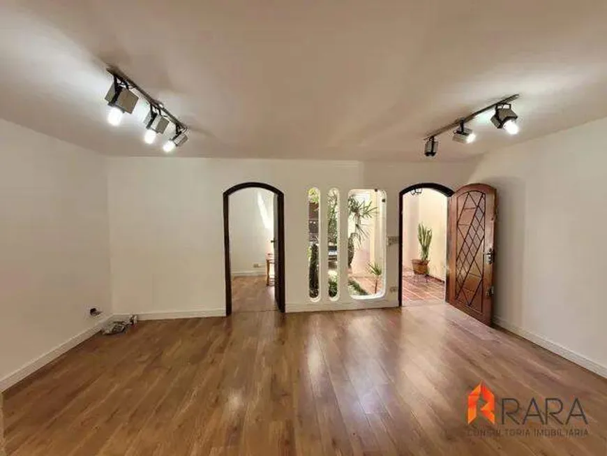 Foto 1 de Casa com 3 Quartos à venda, 229m² em Campestre, Santo André