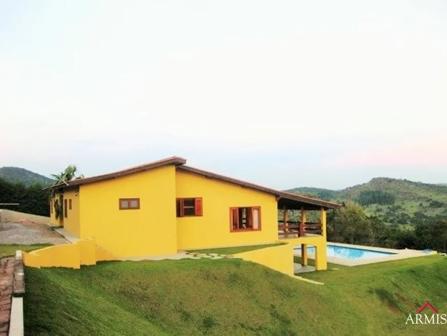 Foto 1 de Fazenda/Sítio com 4 Quartos à venda, 600m² em Centro, Morungaba