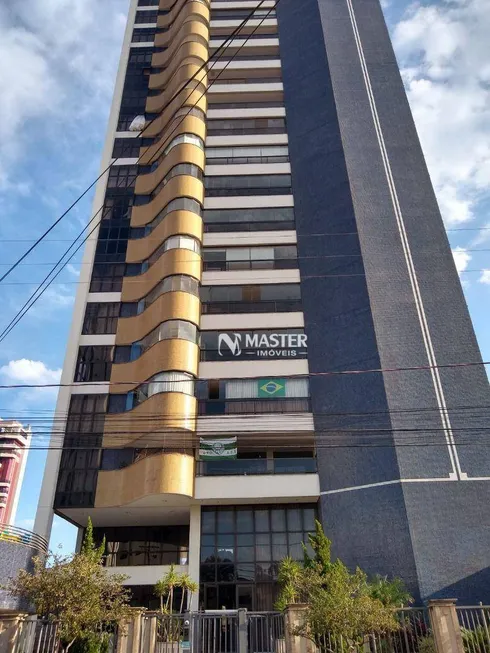 Foto 1 de Apartamento com 4 Quartos à venda, 448m² em Boa Vista, Marília