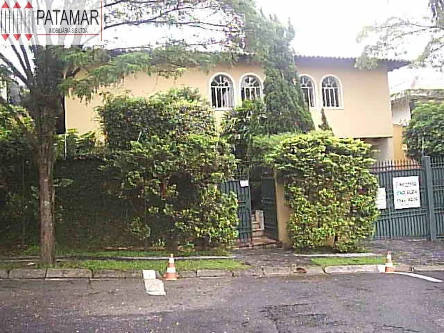 Foto 1 de Sobrado com 4 Quartos para alugar, 400m² em Jardim Leonor, São Paulo