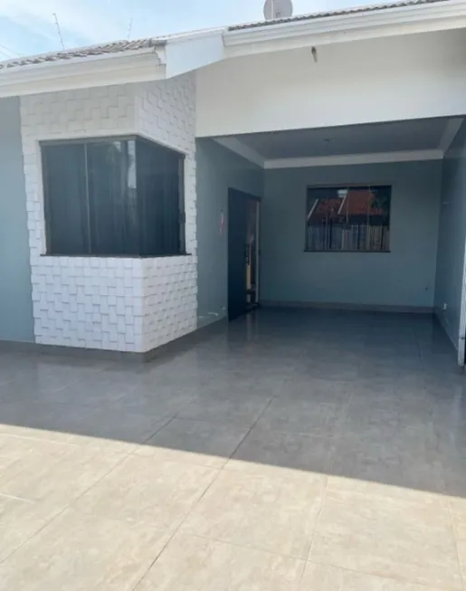 Foto 1 de Casa com 3 Quartos à venda, 90m² em Loteamento Sumaré, Maringá