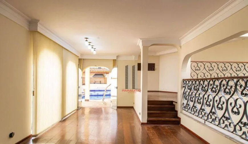 Foto 1 de Sobrado com 4 Quartos para venda ou aluguel, 345m² em Móoca, São Paulo