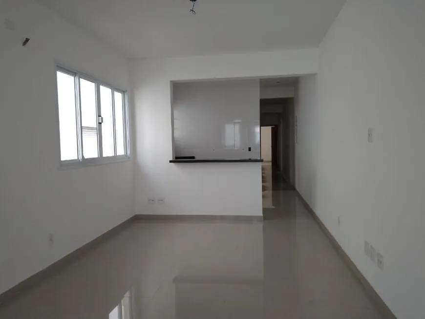 Foto 1 de Casa com 3 Quartos à venda, 90m² em Embaré, Santos