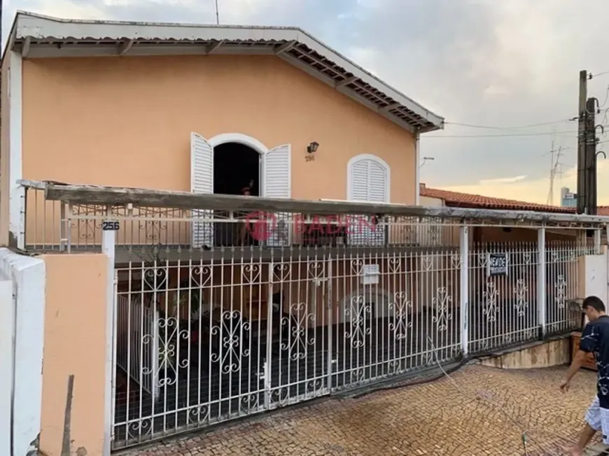 Foto 1 de Casa com 3 Quartos à venda, 200m² em Jardim do Trevo, Campinas