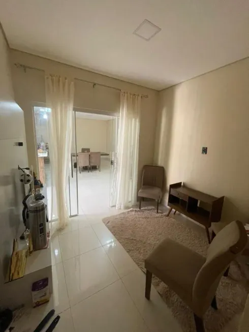 Foto 1 de Casa com 3 Quartos à venda, 200m² em São Sebastião, Cuiabá