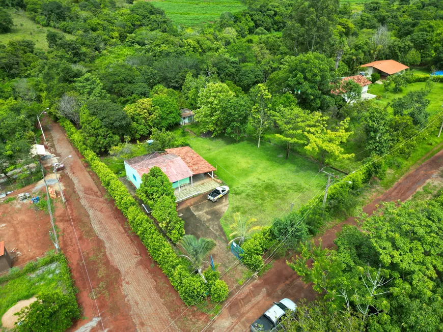 Foto 1 de Fazenda/Sítio com 3 Quartos à venda, 180m² em , Santo Antônio de Goiás