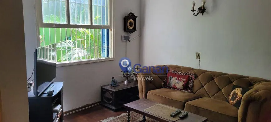 Foto 1 de Casa com 4 Quartos à venda, 200m² em Campo Belo, São Paulo