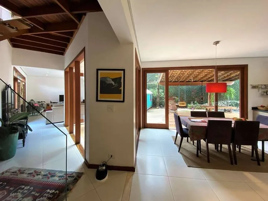 Foto 1 de Casa de Condomínio com 3 Quartos à venda, 310m² em Chácara das Candeias, Carapicuíba