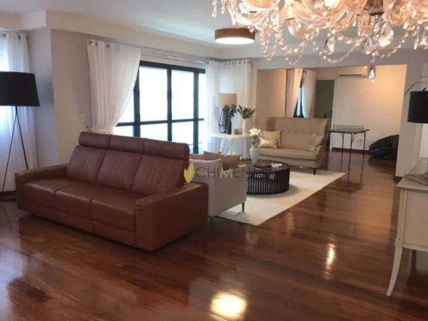Foto 1 de Apartamento com 3 Quartos à venda, 234m² em Aclimação, São Paulo