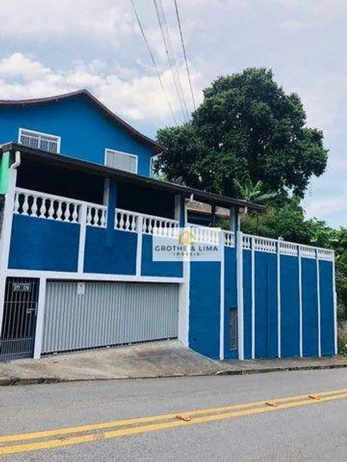 Foto 1 de Sobrado com 4 Quartos à venda, 180m² em Vila Paiva, São José dos Campos