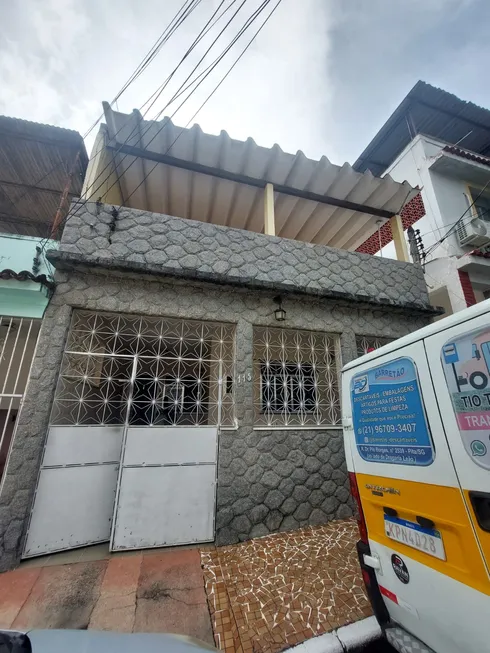 Foto 1 de Casa com 2 Quartos à venda, 90m² em Venda da Cruz, São Gonçalo