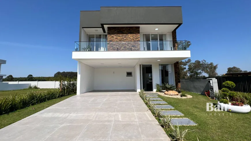 Foto 1 de Casa de Condomínio com 4 Quartos à venda, 257m² em Sanga Funda, Nova Santa Rita