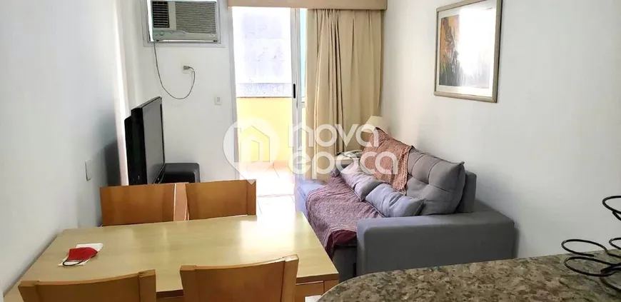 Foto 1 de Apartamento com 1 Quarto à venda, 44m² em Lagoa, Rio de Janeiro