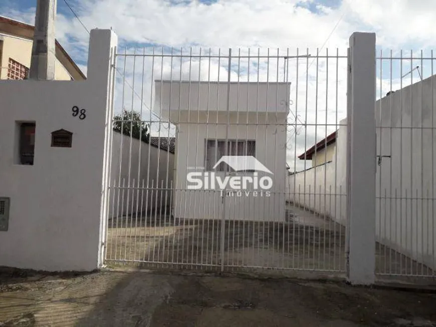 Foto 1 de Casa com 1 Quarto à venda, 34m² em Jardim Santa Luzia, São José dos Campos