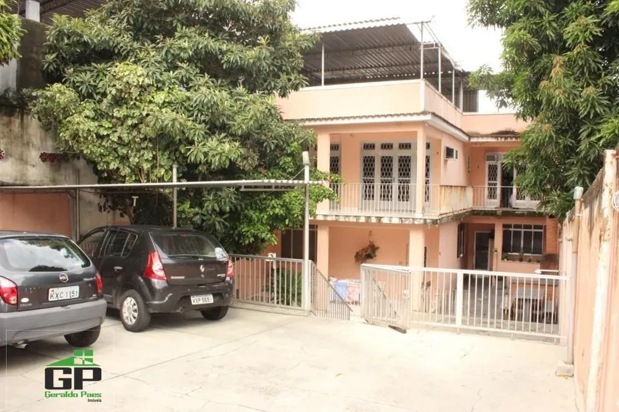 Foto 1 de Casa com 4 Quartos à venda, 330m² em Bento Ribeiro, Rio de Janeiro