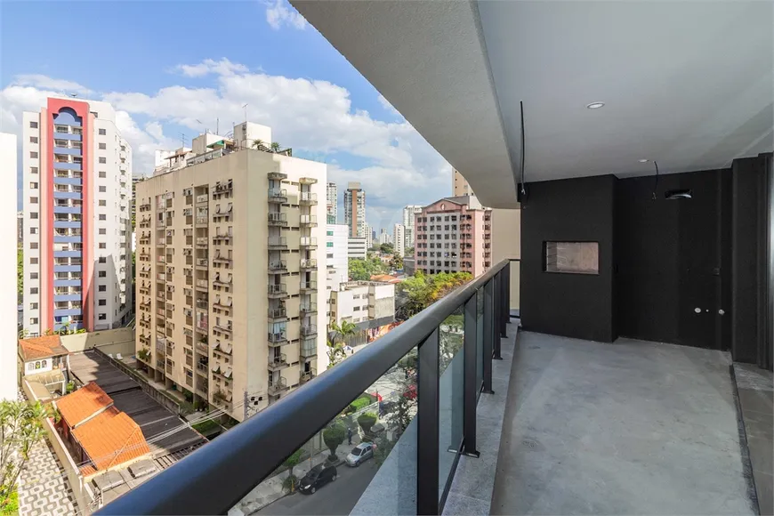 Foto 1 de Apartamento com 3 Quartos à venda, 152m² em Vila Olímpia, São Paulo