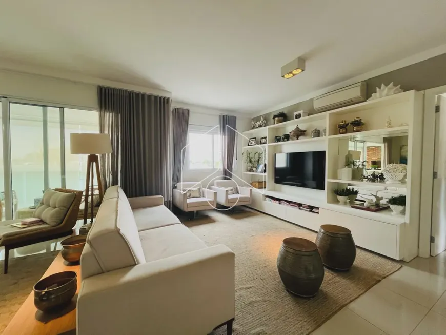 Foto 1 de Apartamento com 3 Quartos à venda, 140m² em Rodolfo da Silva Costa, Marília
