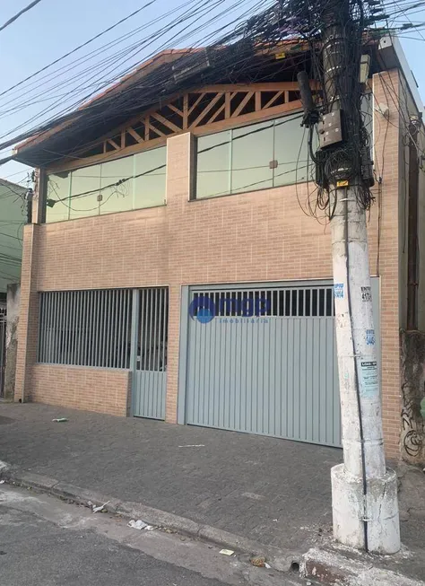 Foto 1 de Sobrado com 3 Quartos à venda, 192m² em Jardim Brasil, São Paulo