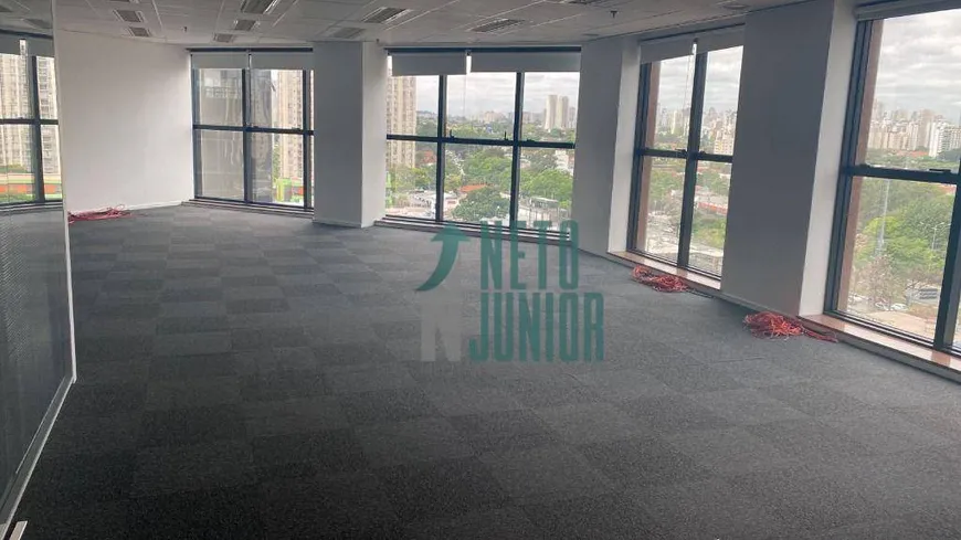 Foto 1 de Sala Comercial para alugar, 230m² em Vila Olímpia, São Paulo