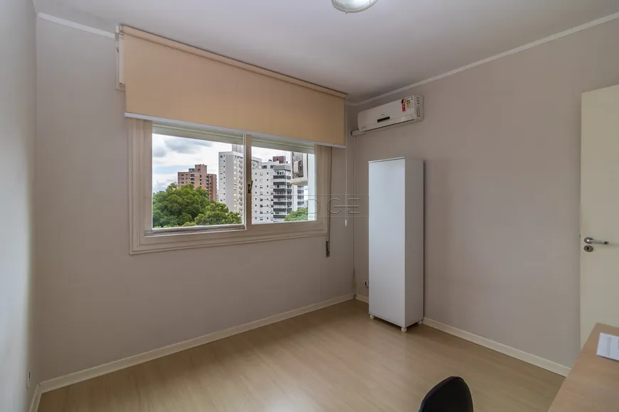 Foto 1 de Apartamento com 3 Quartos à venda, 117m² em Petrópolis, Porto Alegre