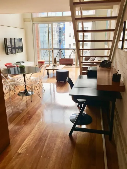 Foto 1 de Apartamento com 1 Quarto para alugar, 78m² em Itaim Bibi, São Paulo