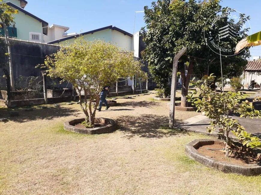 Foto 1 de Lote/Terreno à venda, 660m² em Jardim Residencial Doutor Lessa, Pindamonhangaba