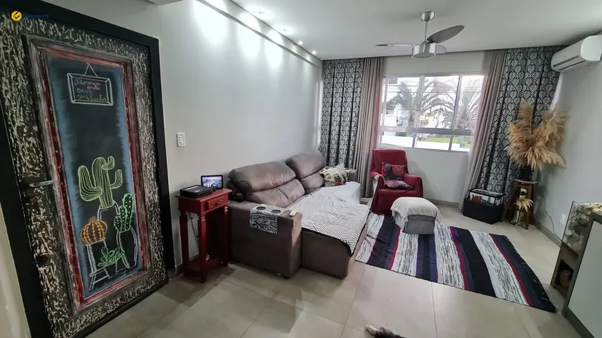 Foto 1 de Apartamento com 2 Quartos à venda, 105m² em Itaguaçu, Florianópolis
