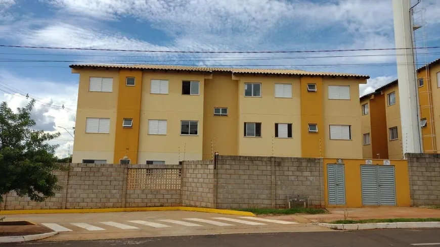 Foto 1 de Apartamento com 2 Quartos à venda, 44m² em Jardim Centenario , Campo Grande