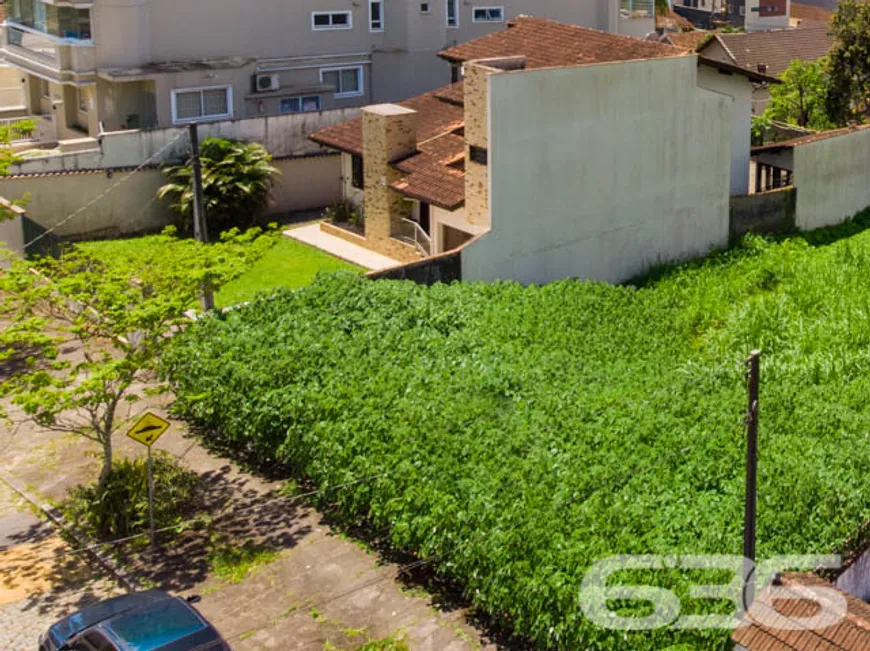 Foto 1 de Lote/Terreno à venda, 800m² em Glória, Joinville