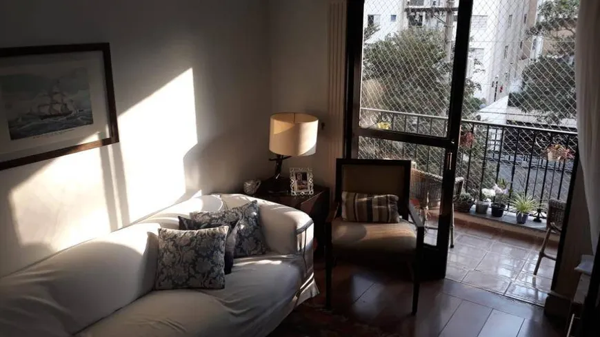 Foto 1 de Apartamento com 3 Quartos à venda, 112m² em Vila Madalena, São Paulo