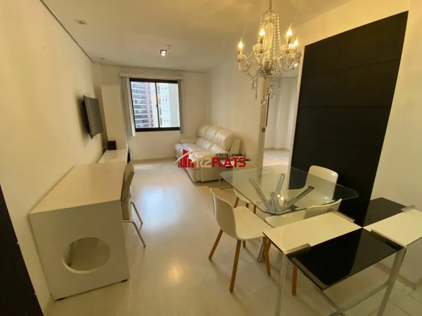 Foto 1 de Apartamento com 2 Quartos à venda, 55m² em Moema, São Paulo