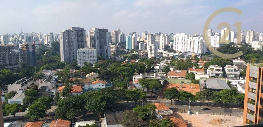 Foto 1 de Apartamento com 4 Quartos à venda, 400m² em Moema, São Paulo