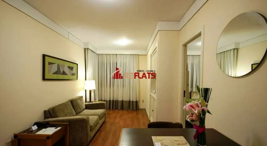 Foto 1 de Flat com 1 Quarto à venda, 40m² em Brooklin, São Paulo