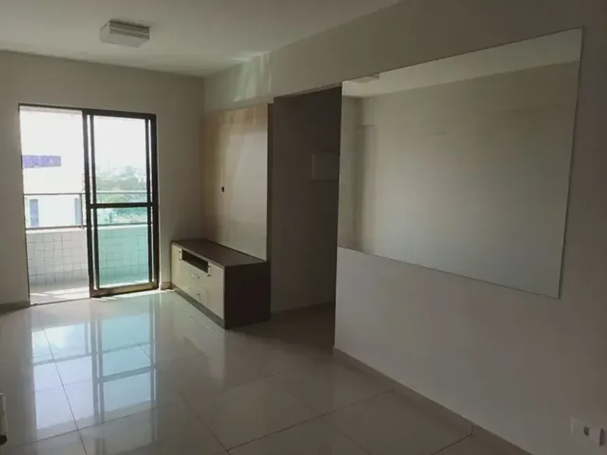 Foto 1 de Apartamento com 3 Quartos à venda, 65m² em Cordeiro, Recife