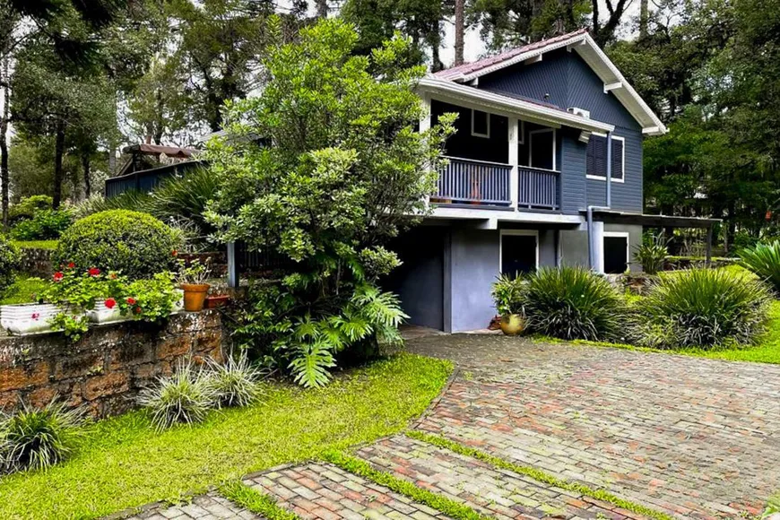 Foto 1 de Casa com 3 Quartos à venda, 180m² em Jardim dos Pinheiros II, Canela