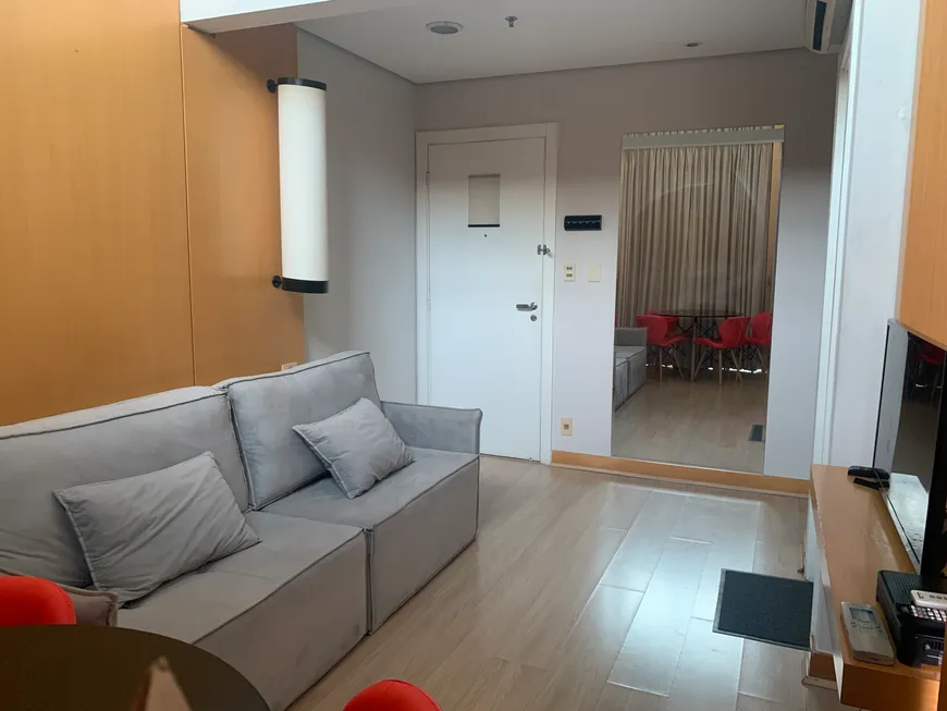 Foto 1 de Apartamento com 1 Quarto à venda, 44m² em Moema, São Paulo