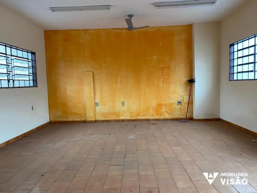 Foto 1 de Casa com 4 Quartos à venda, 325m² em Vila Celeste, Uberaba