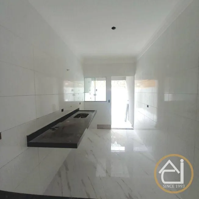 Foto 1 de Casa com 3 Quartos à venda, 80m² em Jardim Montecatini, Londrina