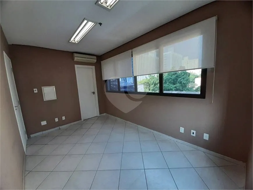 Foto 1 de Sala Comercial para alugar, 62m² em Santo Amaro, São Paulo