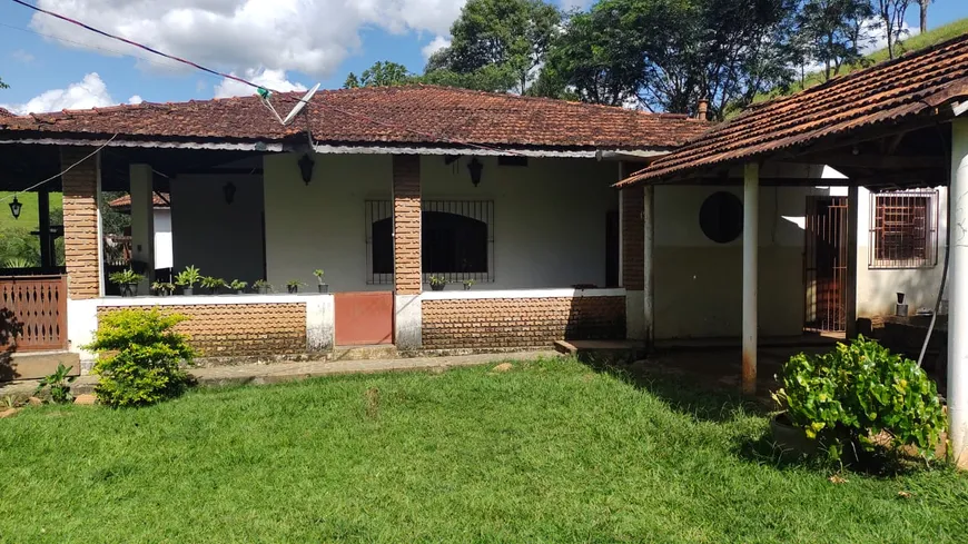 Foto 1 de Fazenda/Sítio com 4 Quartos à venda, 847000m² em Centro, Canas