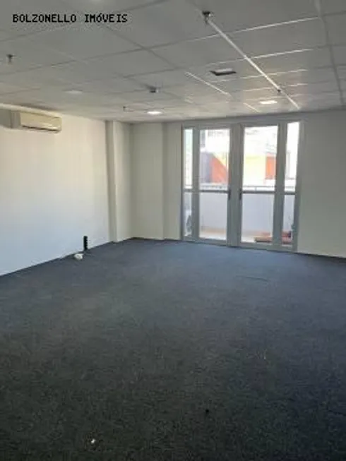 Foto 1 de Sala Comercial para alugar, 40m² em Cerqueira César, São Paulo