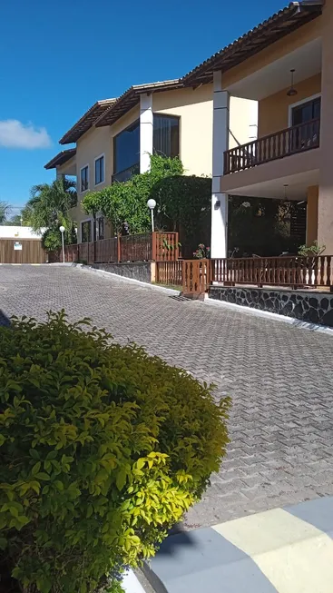 Foto 1 de Casa de Condomínio com 3 Quartos para alugar, 180m² em Itapuã, Salvador