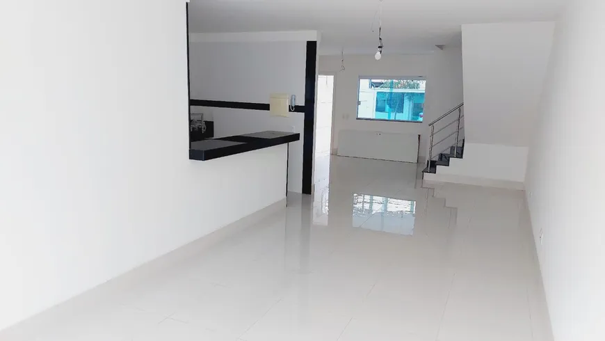 Foto 1 de Casa com 4 Quartos à venda, 220m² em Jardim Camburi, Vitória